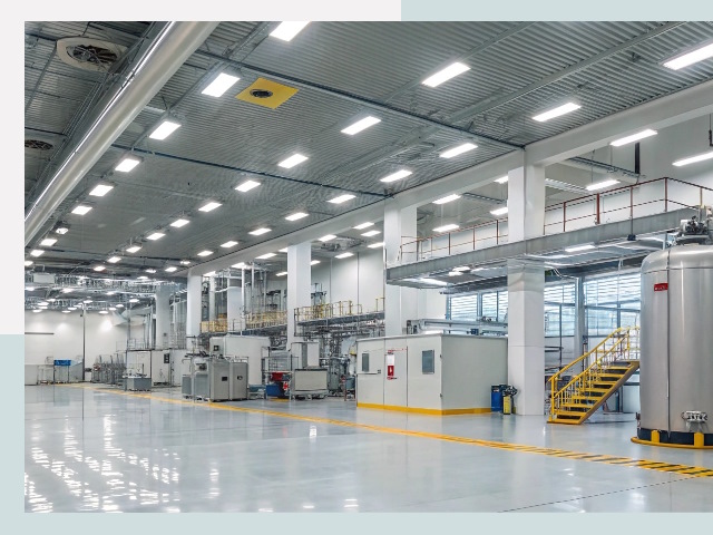 Освещение ангаров в Магадане от 613 руб. - Эффективные решения